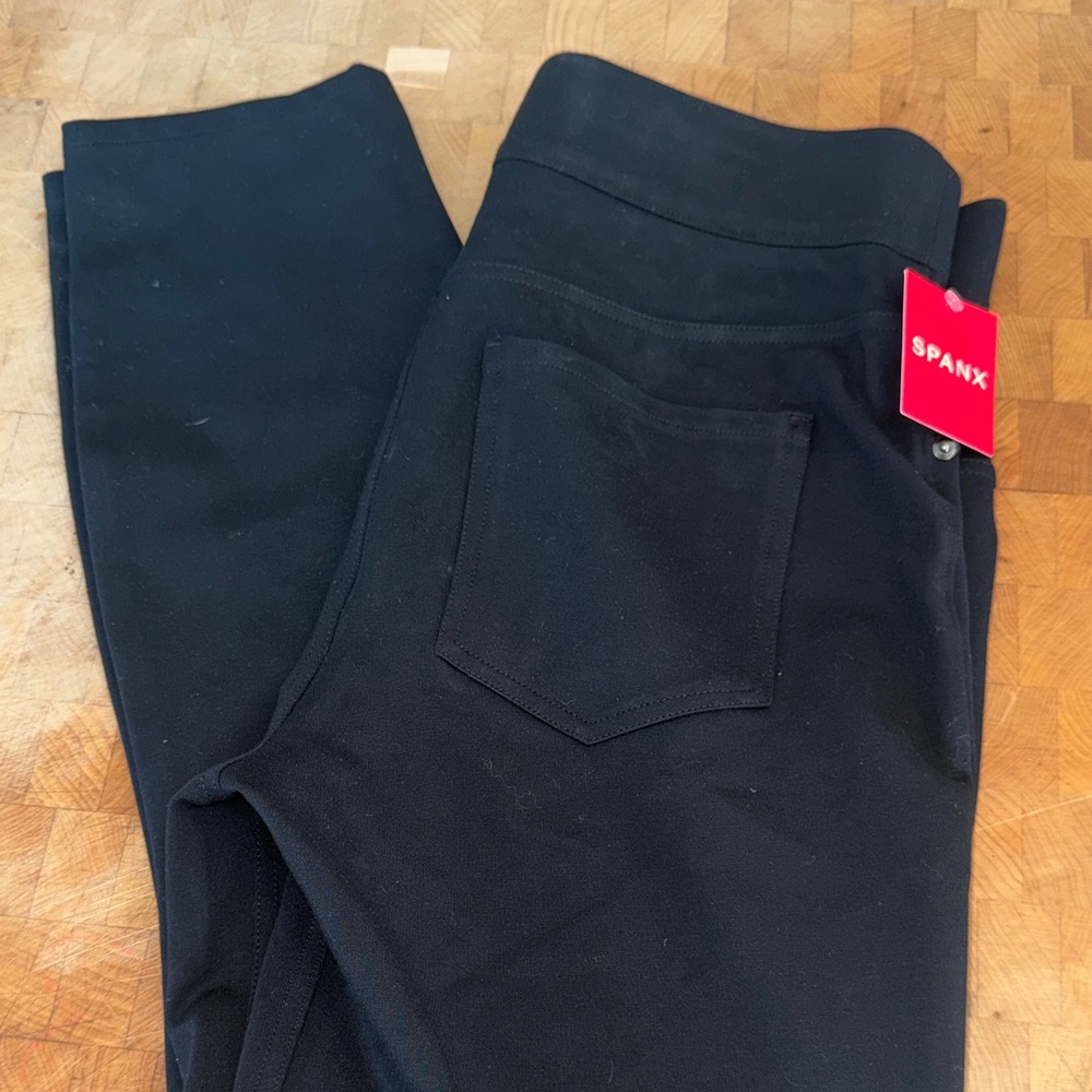 SPANX Women's Black Pants - Picture 5 of 5